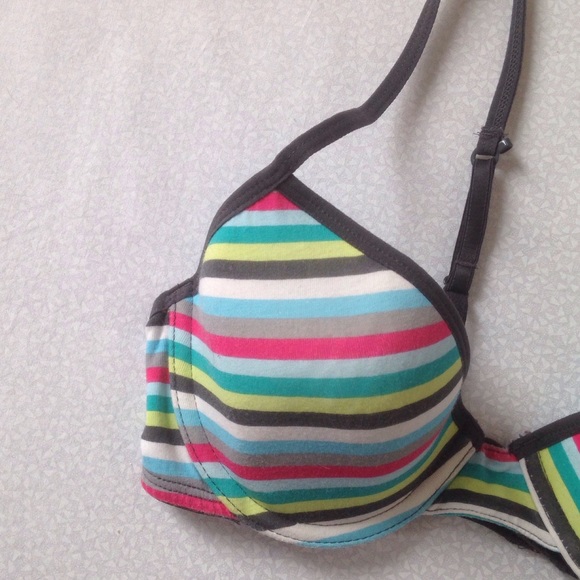 Xhilaration Intimates & Sleepwear - Xhiliration 36A stripe bra Xhilaration Intimates & Sleepwear - Xhiliration 36A stripe bra