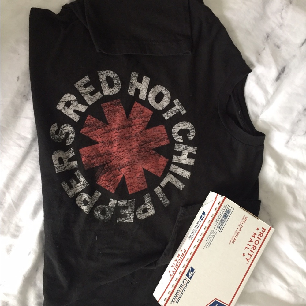 Red Hot Chili Peppers Tee