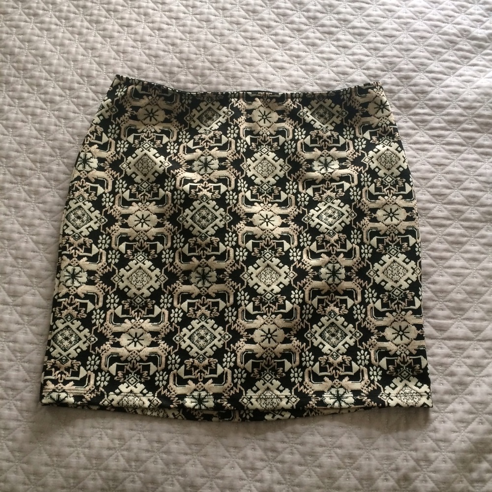 Xhilaration Skirt