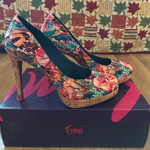 Floral Pumps