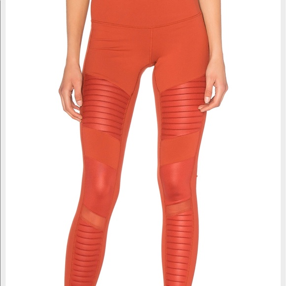 41% off lululemon athletica Pants - one hour flash sale ...