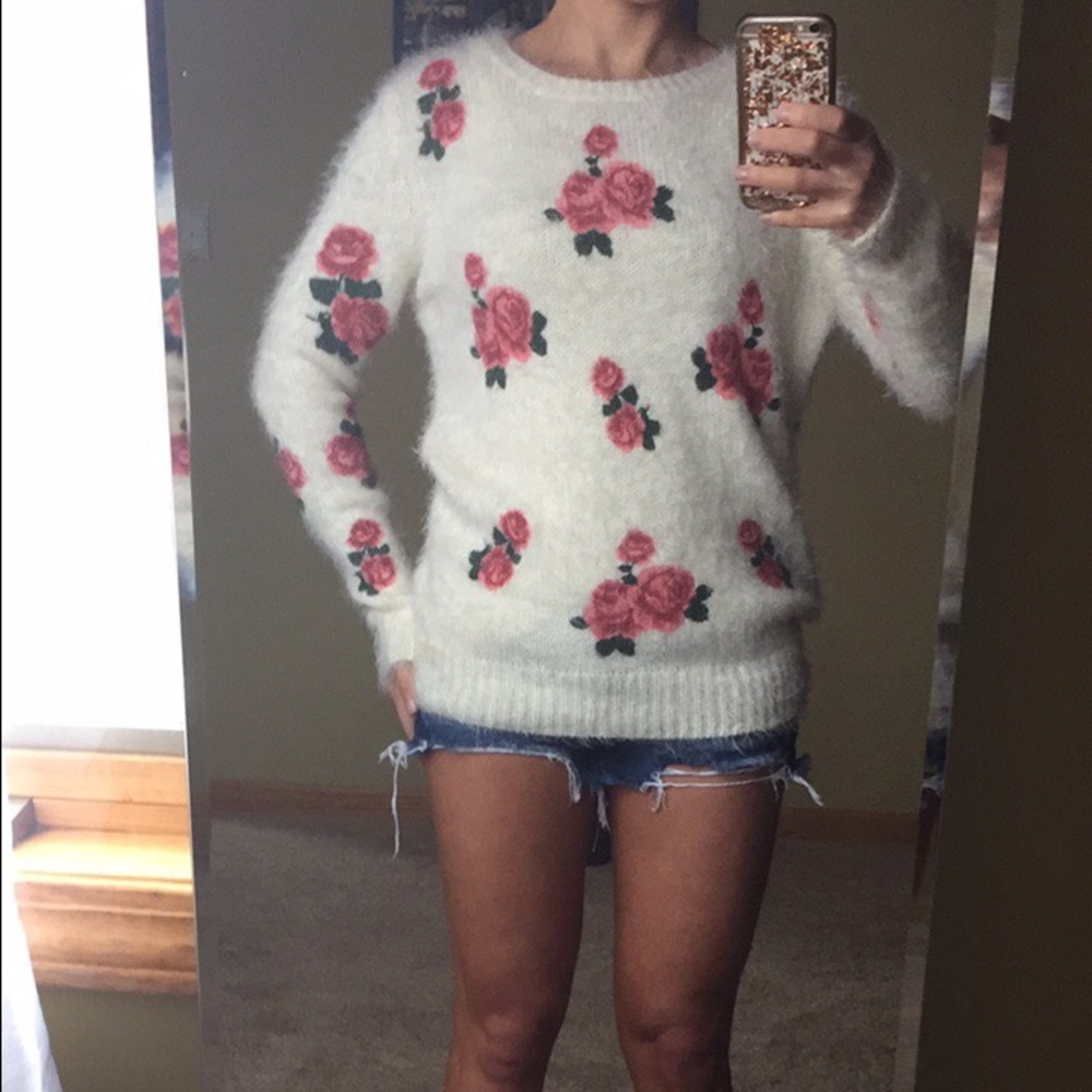 Cream sweater pink roses