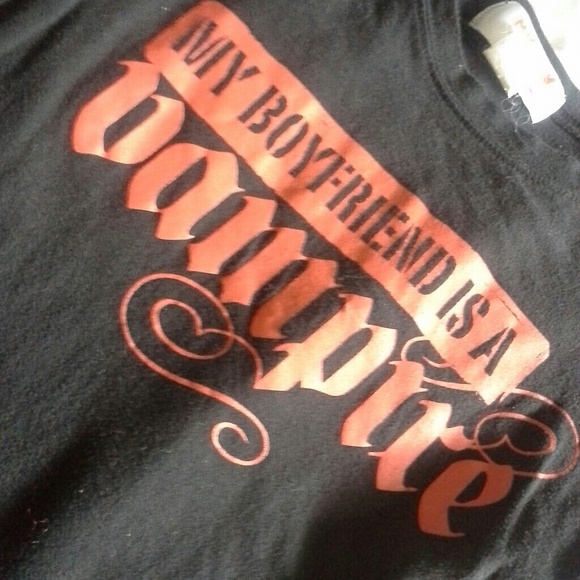 🆑SALE, Black Tee Shirt - Picture 3 of 4