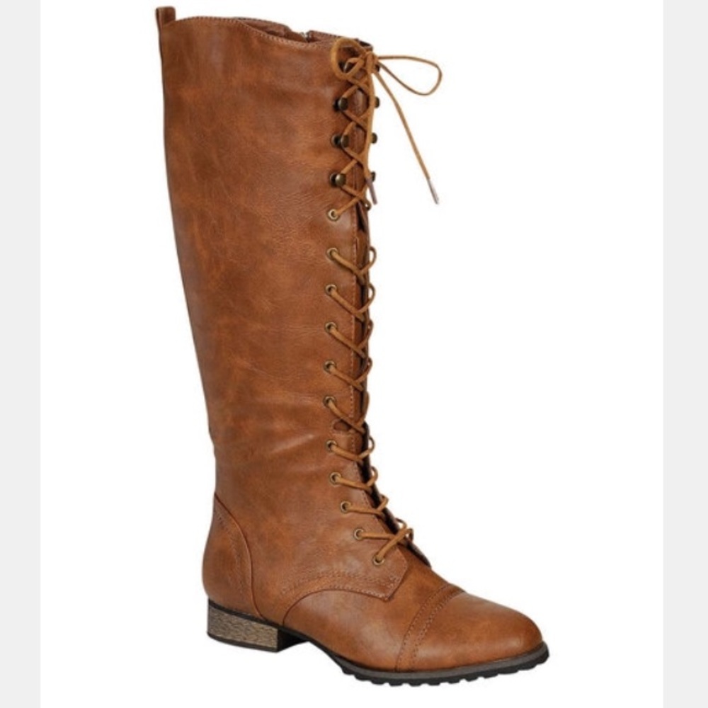 Breckelle's Brown Lace Up Boots
