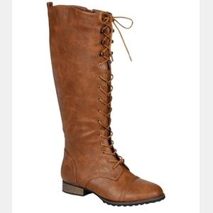 Breckelle's Brown Lace Up Boots
