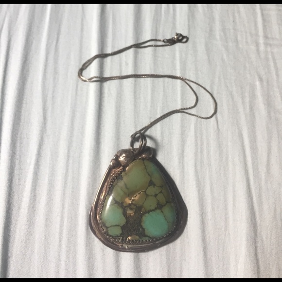 Sterling Silver & turquoise pendant - Picture 4 of 4