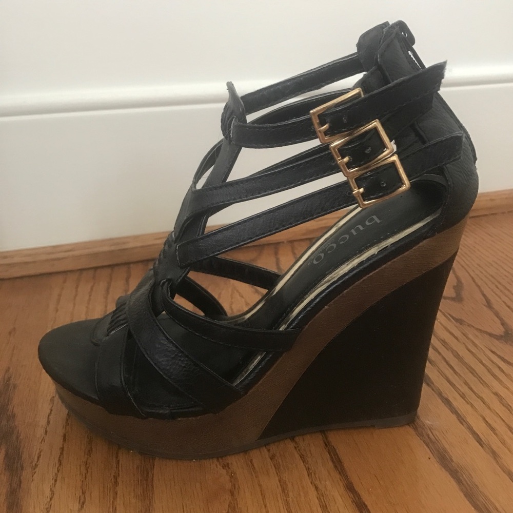 Bucco Black Leather & Wood Strappy Platform Wedges