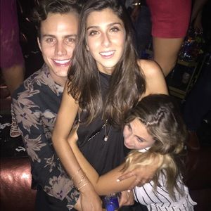 Meet your Posher, Leo