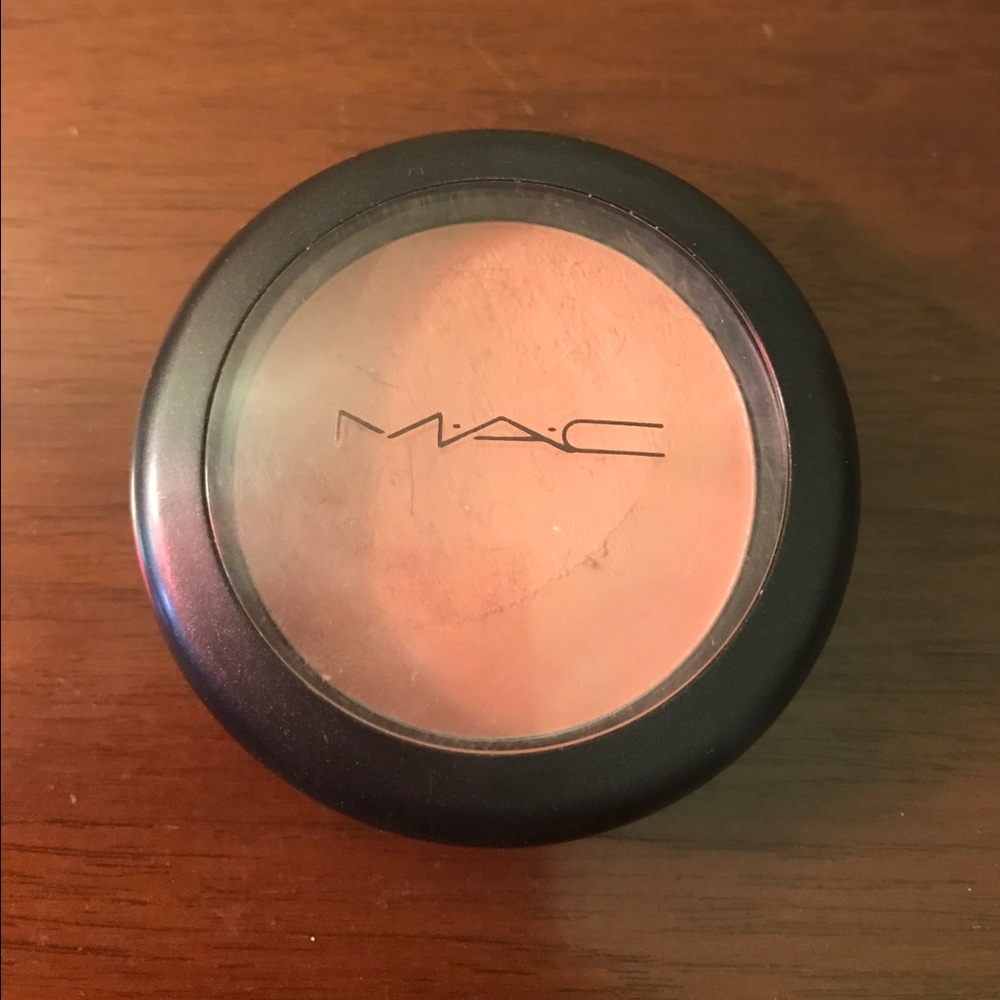 Mac cream blush in ladyblush