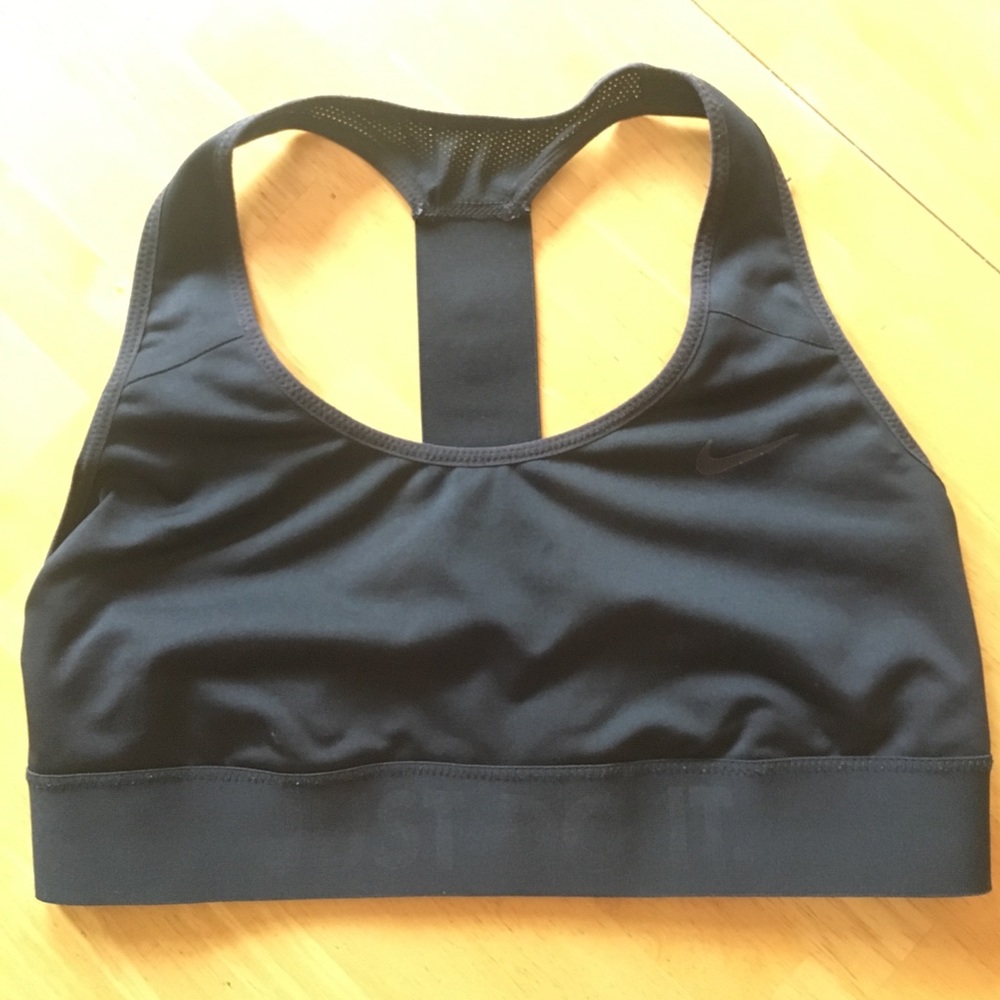 Nike sports bra