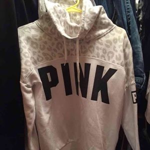 Rare vs pink cheetah cowl