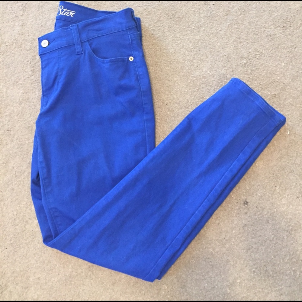 Blue Old Navy Rockstar jeans