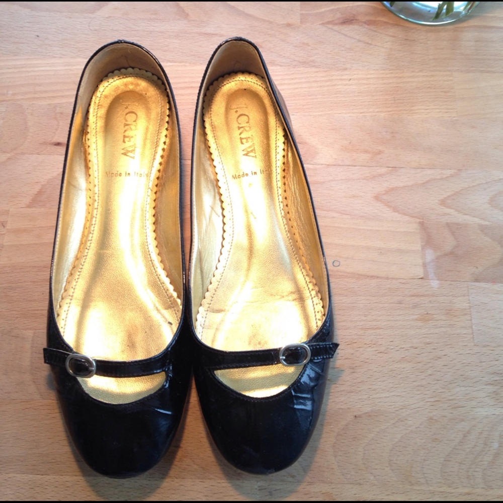 J Crew. Black. Leather. Flat. 6 1/2. Made Italy