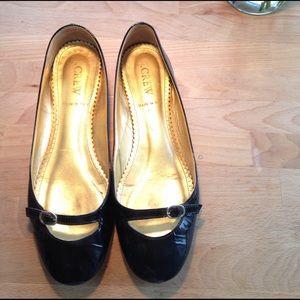 J Crew. Black. Leather. Flat. 6 1/2. Made Italy