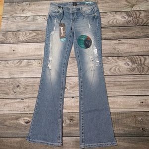 Ariya curvy bootcut jeans