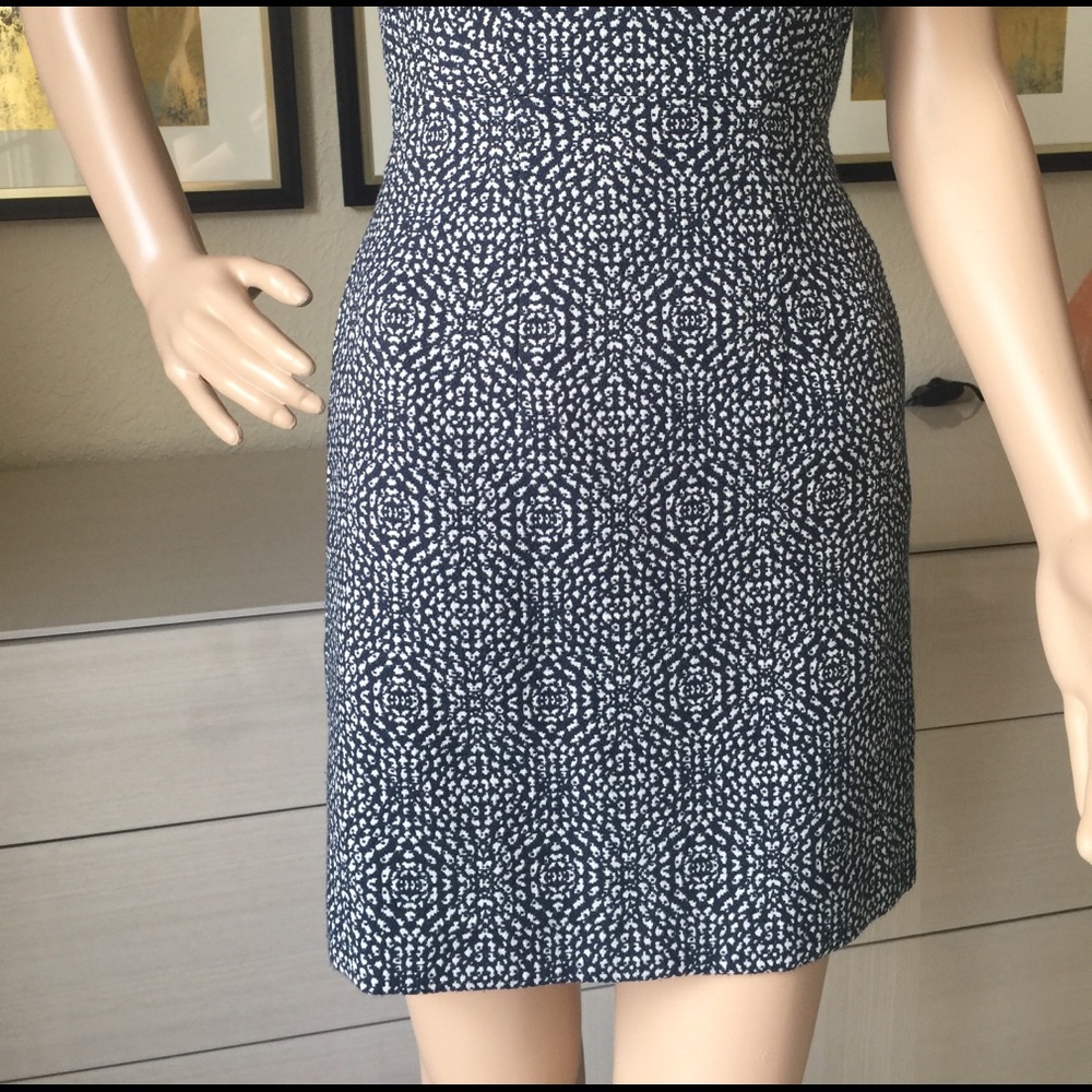 NWOT H&M shift dress - Picture 3 of 4