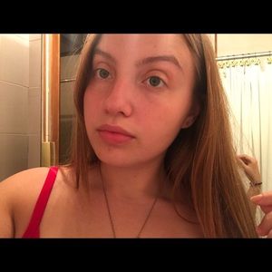 Meet your Posher, Cassandra