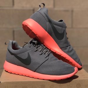 Original Nike Roshe Run Soft Grey/Crimson, 11.5