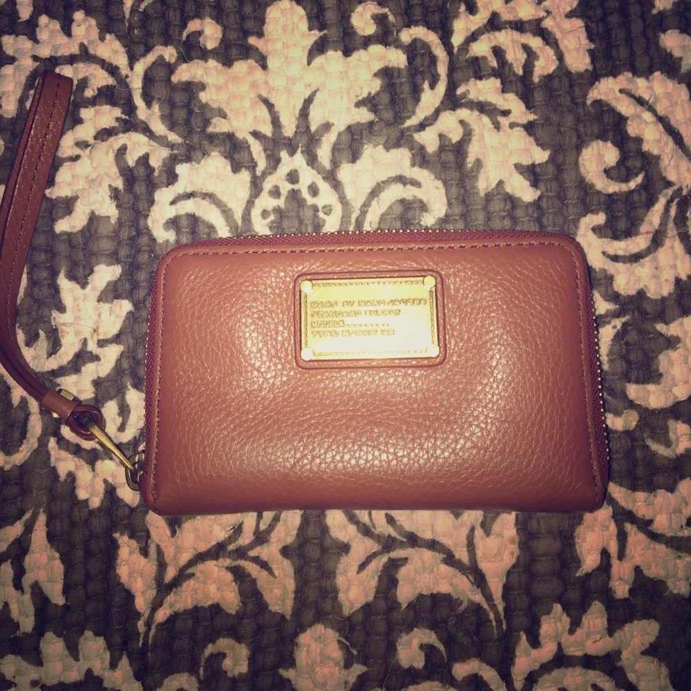 Gently Used Leather Marc Jacobs Wristlet Wallet