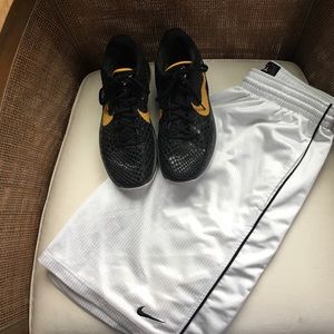 EUC men's Nike basketball shorts