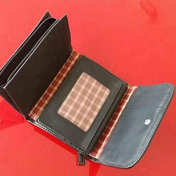 DOCKER'S genuine leather wallet. - Picture 2 of 8