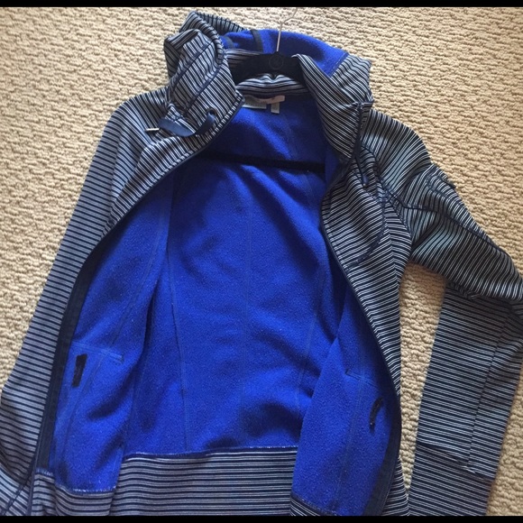 Athleta jacket - Picture 3 of 3