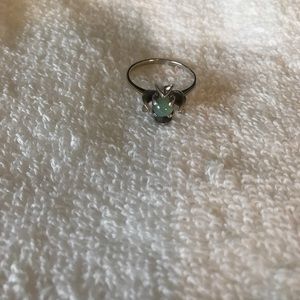 Star sapphire GREEN ring approx size6 sterl silver