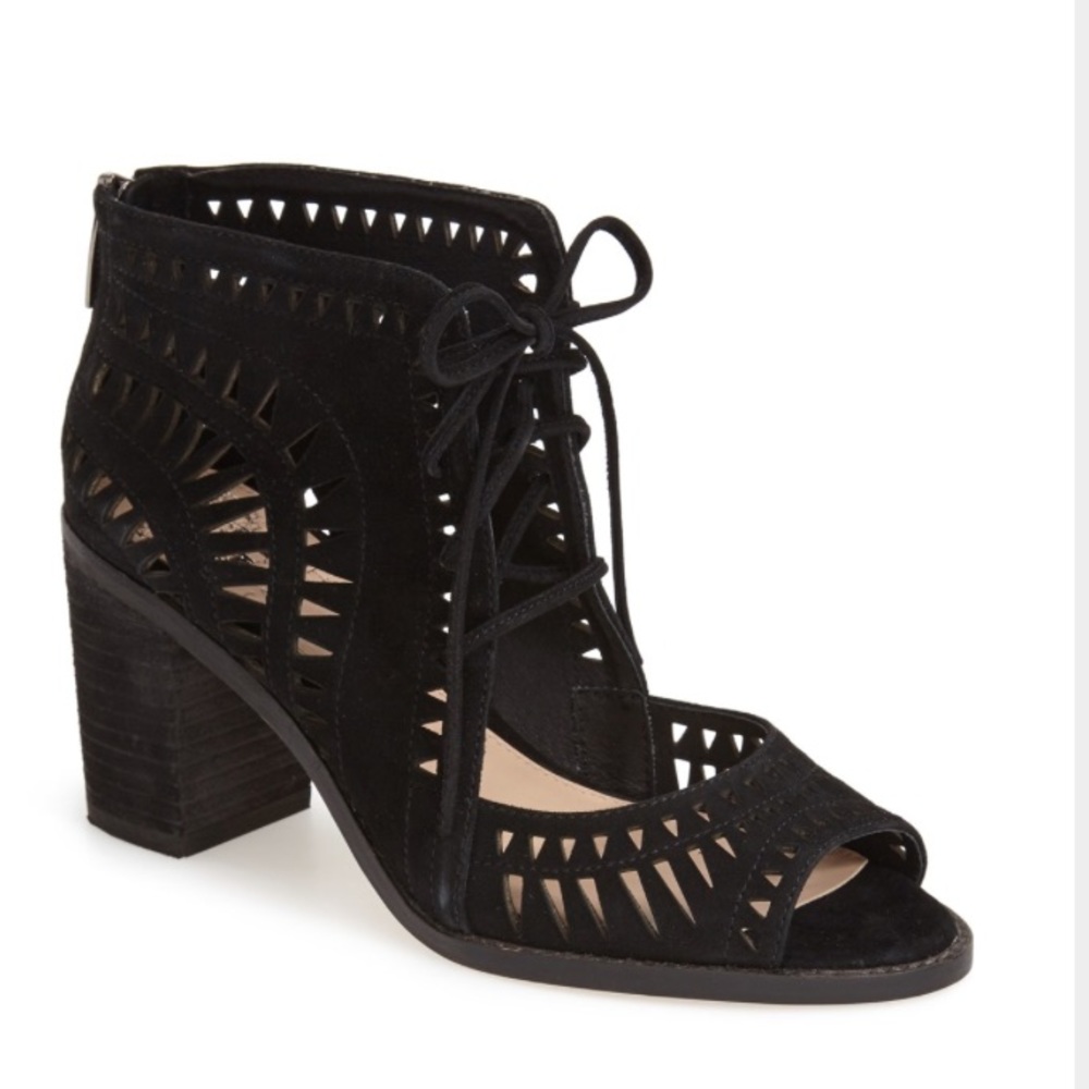 Vince Camuto Tarita