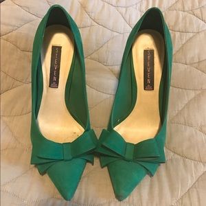 Steve Madden - Green Ravesh Bow Pump