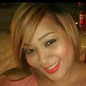 Meet your Posher, Demetria