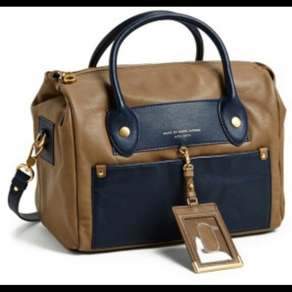 Marc by Marc Jacobs purse no name tag