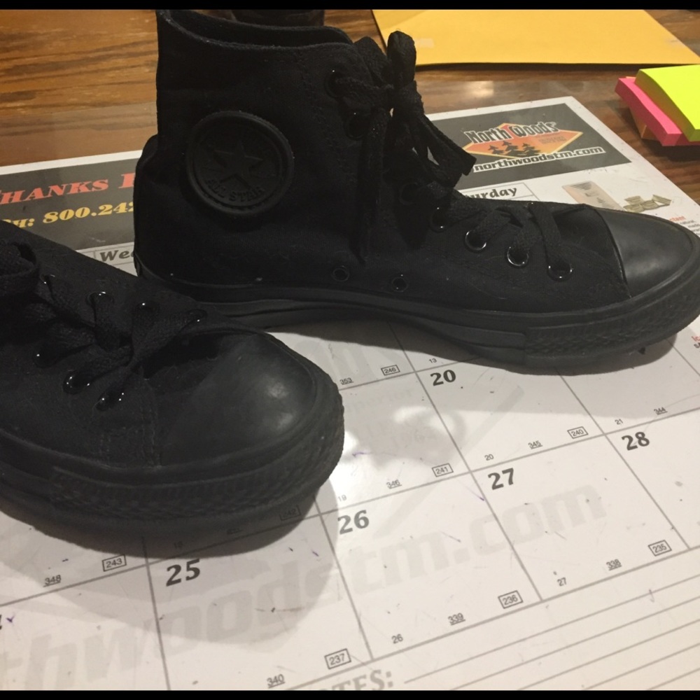 Black high top converse