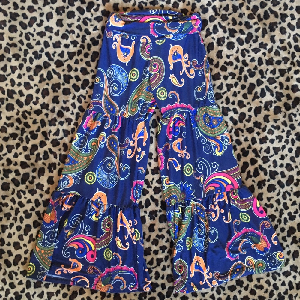 Pomelo palozzo or bell bottoms size XS or 4-6
