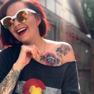 Meet your Posher, Laura