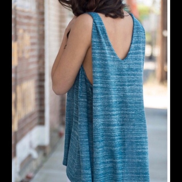 ♥️CLEARANCE Blue sexy muscle tank top - Picture 4 of 4