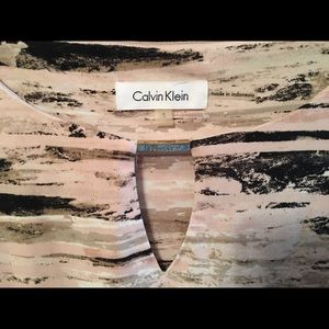 3/4 sleeve Calvin Klein too