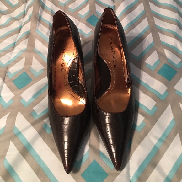 Brown croc Rampage 3 in pointed toe heels - Picture 2 of 4