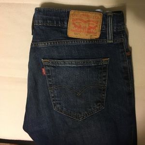 Levi jeans