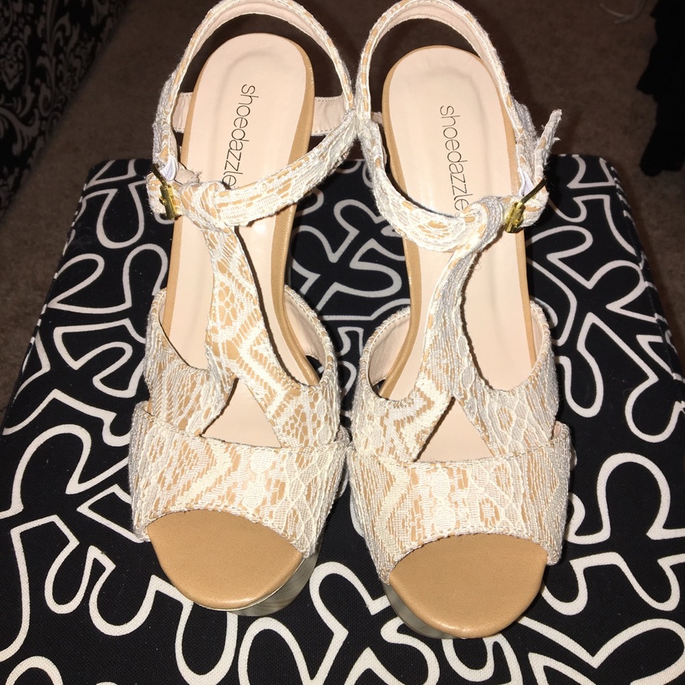 Platform summer heels