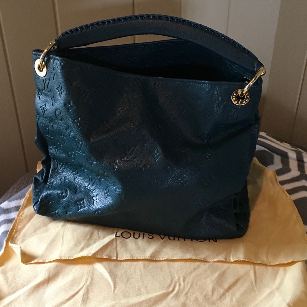 LV Artsy Empriente MM in Orage (teal color)