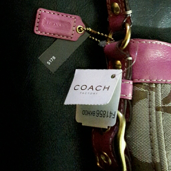 Coach Signature Hobo Bag - Picture 3 of 12