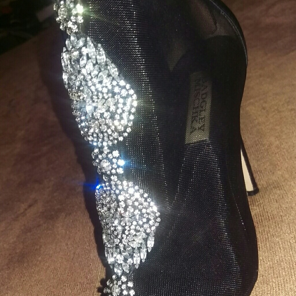Badgley Mischka - Picture 4 of 4