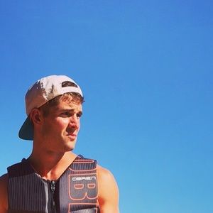 Meet your Posher, Chris