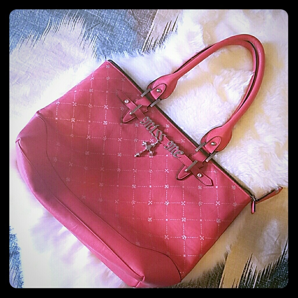 LIKE NEW! Miss me purse!