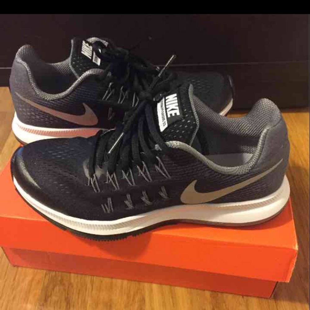 nike zoom pegasus 33 youth 4.5/womens 6