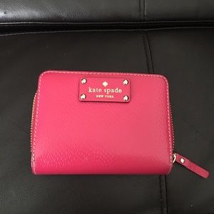 Kate spade zip wallet