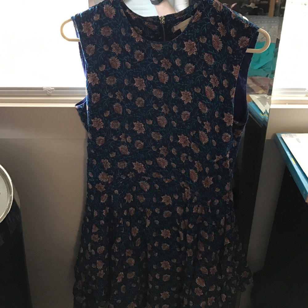 Flower patterned dress
