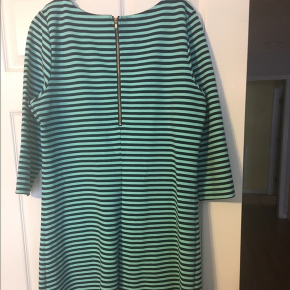 EEUC Lilly Pulitzer XL Charlene Shift - Picture 2 of 2