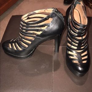 Rosegold cage booties