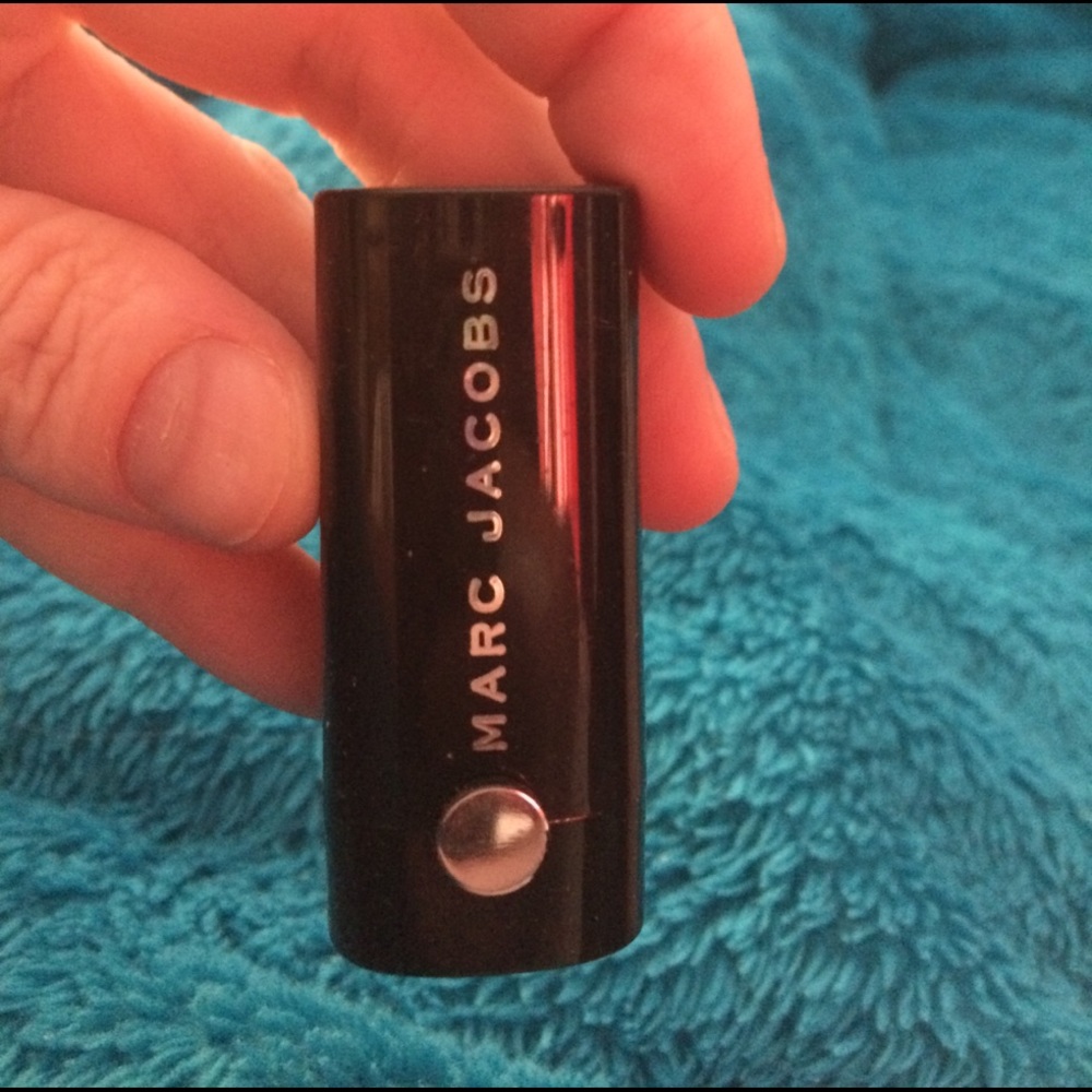 Marc Jacobs lipstick& eyeliner